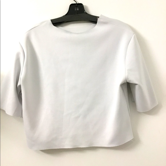 Crop top in neoprene-like fabric - Picture 2 of 4